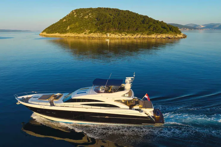 Charter Yacht AGAVE - Princess V85 - 4 Cabins - San Remo - Liguria - Genoa - La Spezia - Italian Riviera