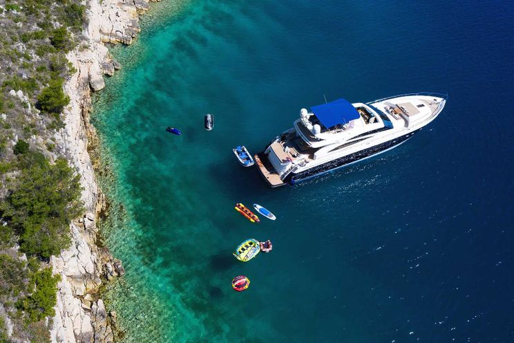 Charter Yacht AGAVE - Princess V85 - 4 Cabins - San Remo - Liguria - Genoa - La Spezia - Italian Riviera