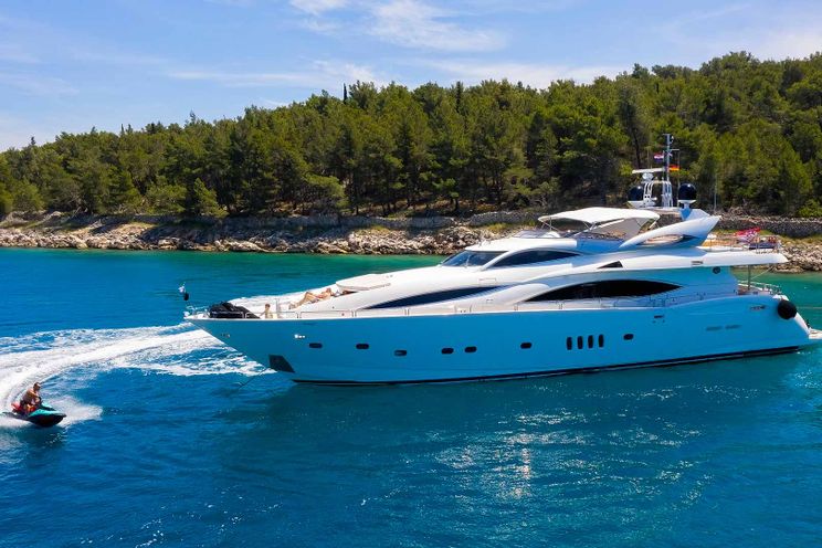 Charter Yacht BABY I - Sunseeker 105 - 4 Cabins - Split - Dubrovnik - Hvar - Croatia