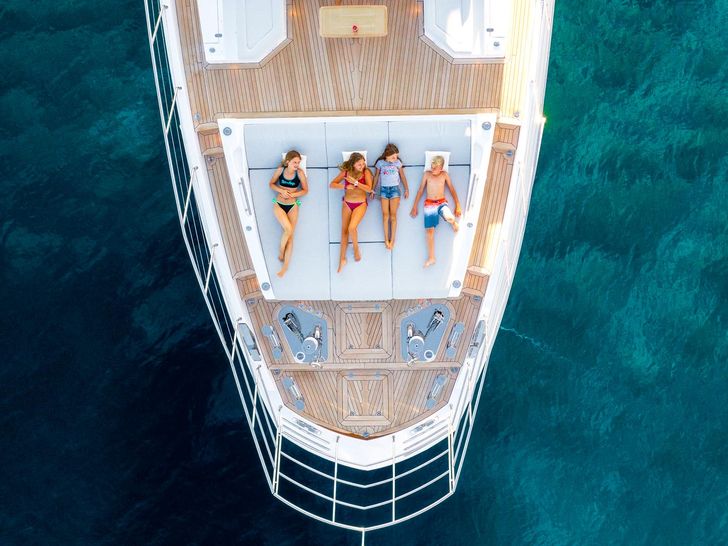 DAWO aft sundeck DAWO aft sundeck