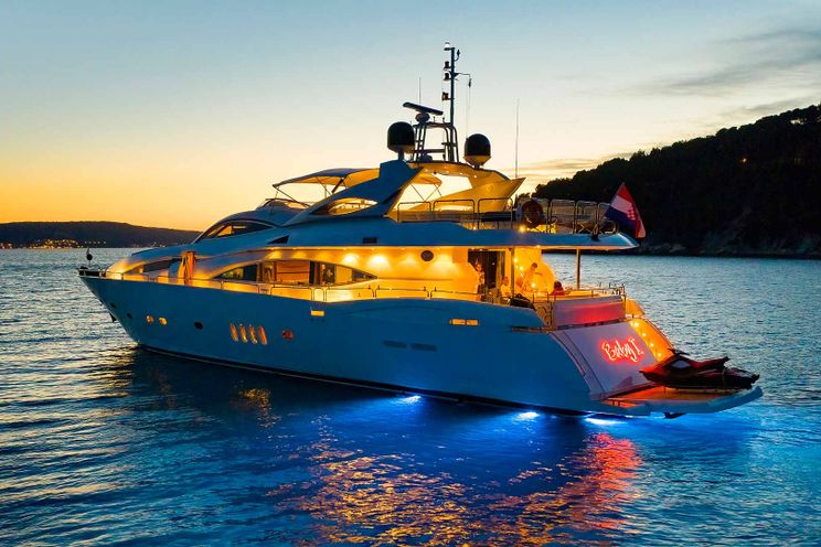 Charter Yacht BABY I - Sunseeker 105 - 4 Cabins - Split - Dubrovnik - Hvar - Croatia