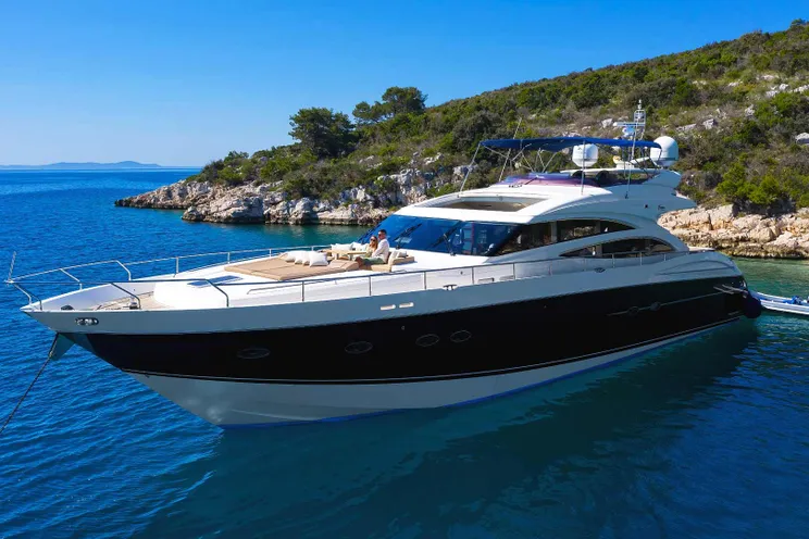 Charter Yacht AGAVE - Princess V85 - 4 Cabins - San Remo - Liguria - Genoa - La Spezia - Italian Riviera