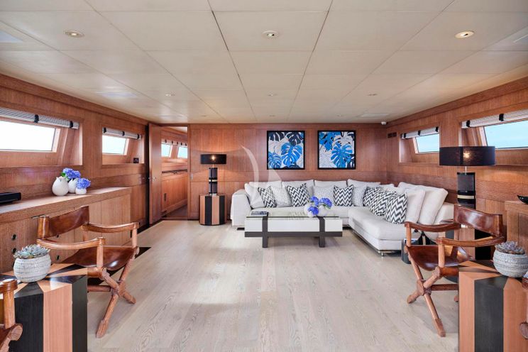 Charter Yacht ELEMENT - Cantieri di Pisa - 6 Cabins - Western Mediterranean