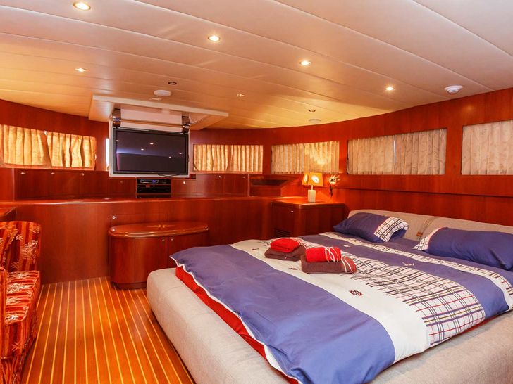 JOHNSON BABY double stateroom bed JOHNSON BABY double stateroom bed