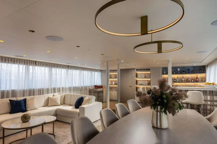 Charter Yacht NOCTURNO - Rayburn 48m - 6 Cabins - Split - Dubrovnik - Hvar - Croatia