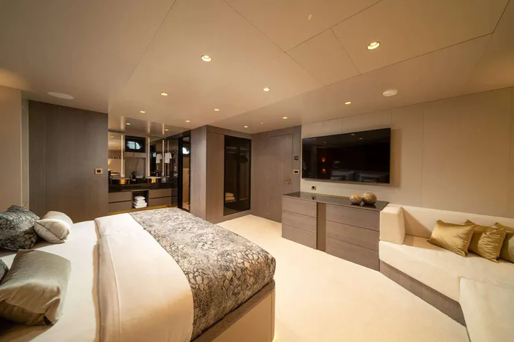 Charter Yacht NOCTURNO - Rayburn 48m - 6 Cabins - Split - Dubrovnik - Hvar - Croatia