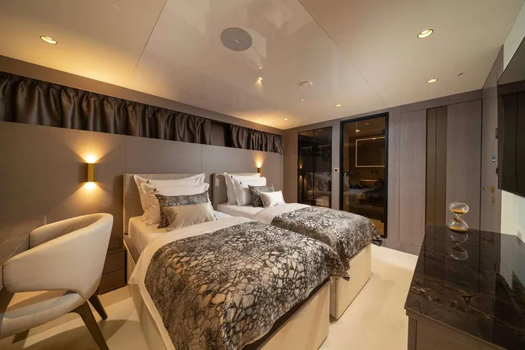 Charter Yacht NOCTURNO - Rayburn 48m - 6 Cabins - Split - Dubrovnik - Hvar - Croatia