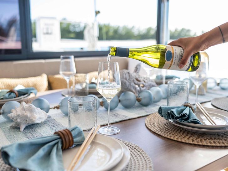 HARMONY Bali 4.8 - formal dining set up HARMONY Bali 4.8 - formal dining set up