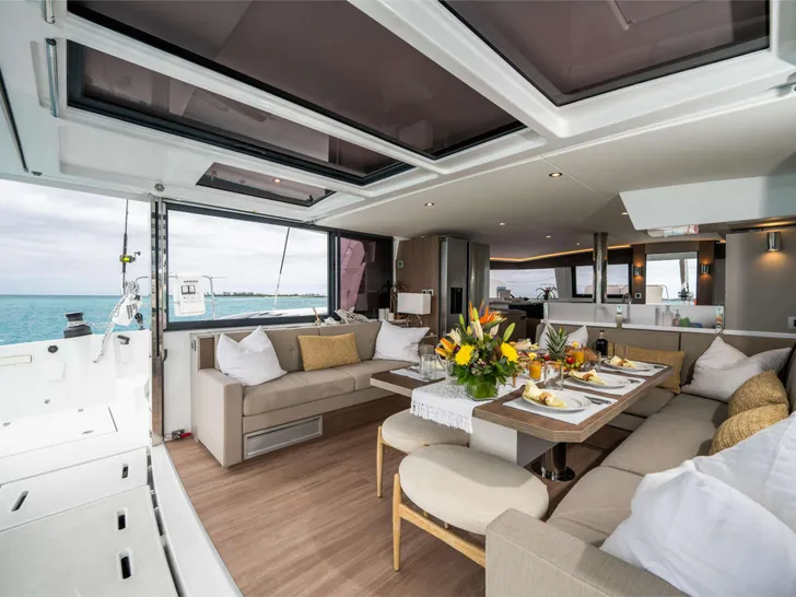 HARMONY Bali 4.8 - saloon wide shot HARMONY Bali 4.8 - saloon wide shot