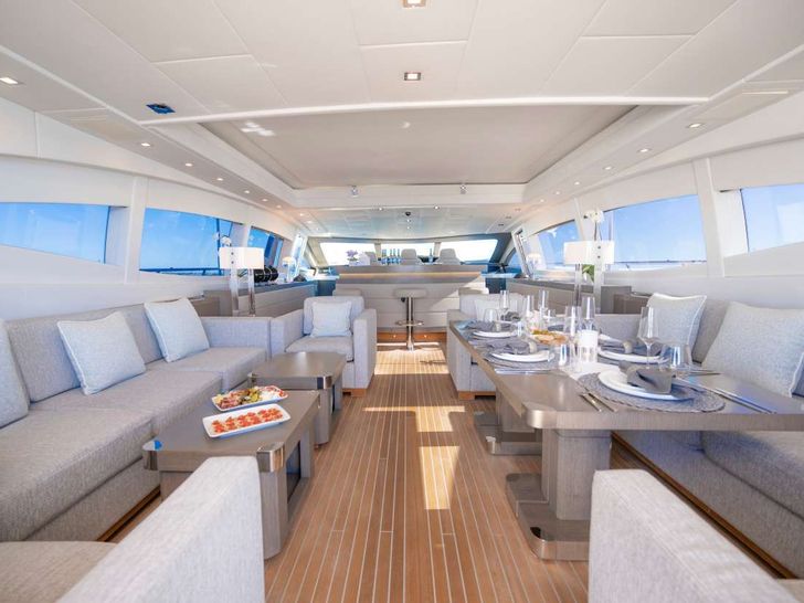 TOTAL Mangusta 108 - main saloon TOTAL Mangusta 108 - main saloon