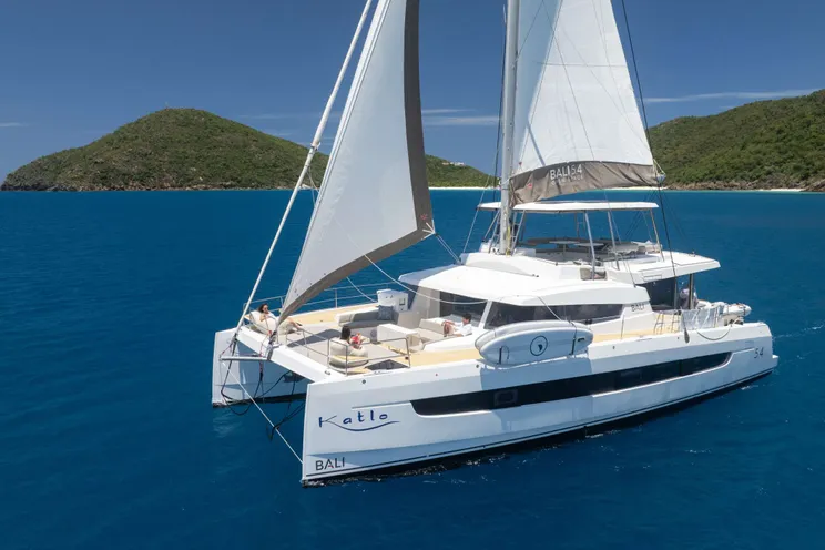 Charter Yacht KATLO - Bali 5.4 - 3 Cabins - Nassau - Exumas - Bahamas