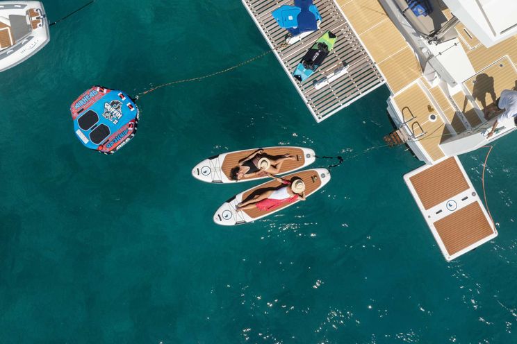 Charter Yacht KATLO - Bali 5.4 - 3 Cabins - Nassau - Exumas - Bahamas