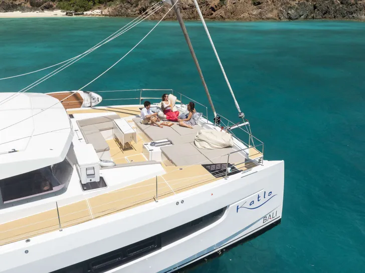 KATLO Bali 5.4 - foredeck KATLO Bali 5.4 - foredeck
