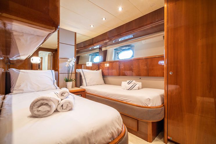 Charter Yacht ESTIA POSEIDON - Falcon 86 - 4 Cabins - Athens - Mykonos - Paros - Cyclades - Greece