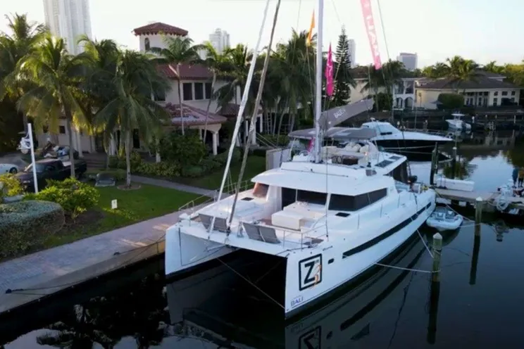 Charter Yacht ZURI 3 - Bali 5.4 - 3 Cabins - Nassau - Exumas - Bahamas