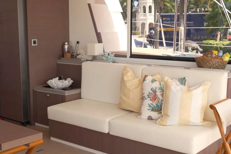 Charter Yacht ZURI 3 - Bali 5.4 - 3 Cabins - Nassau - Exumas - Bahamas