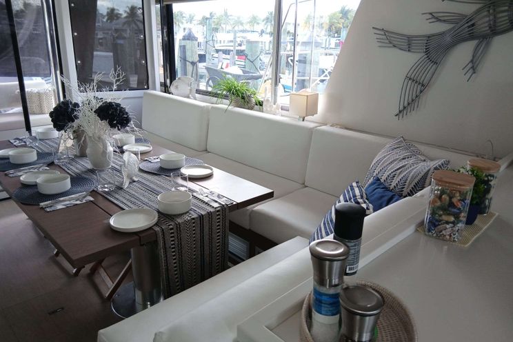 Charter Yacht ZURI 3 - Bali 5.4 - 3 Cabins - Nassau - Exumas - Bahamas