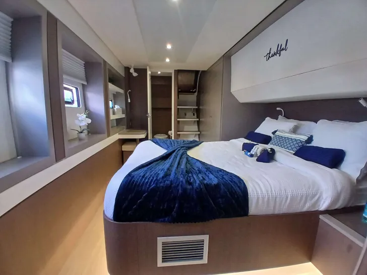 ZURI 3 Bali 5.4 - master cabin ZURI 3 Bali 5.4 - master cabin