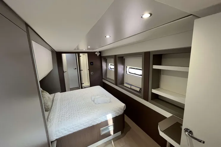 Charter Yacht ZURI 3 - Bali 5.4 - 3 Cabins - Nassau - Exumas - Bahamas