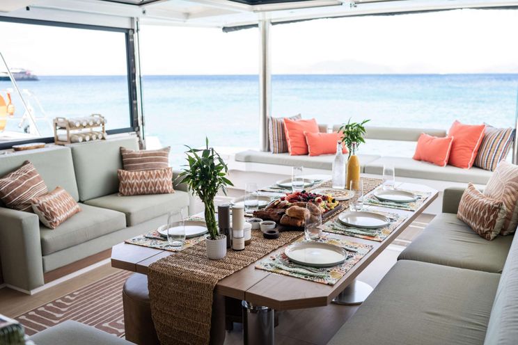 Charter Yacht BAREFOOT BLISS - Bali 5.4 - 4 Cabins - Tortola - Anegada - Virgin Gorda - BVI - Caribbean