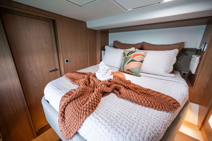 Charter Yacht BAREFOOT BLISS - Bali 5.4 - 4 Cabins - Tortola - Anegada - Virgin Gorda - BVI - Caribbean