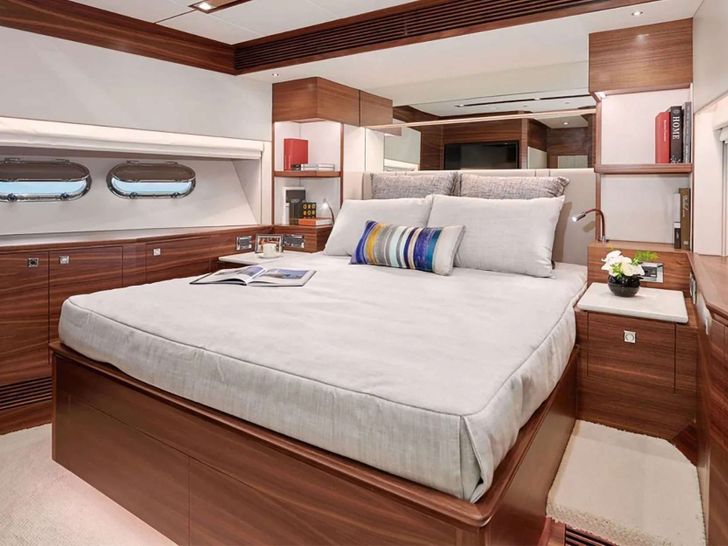 NAYA MARYN Horizon 94 - VIP cabin NAYA MARYN Horizon 94 - VIP cabin