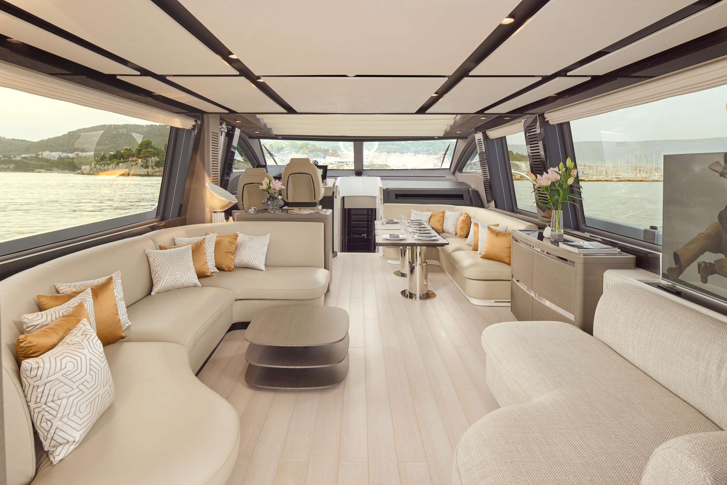 Charter Yacht MYNE - Azimut S8 - 4 Cabins - Kastela - Split - Dubrovnik - Hvar - Croatia
