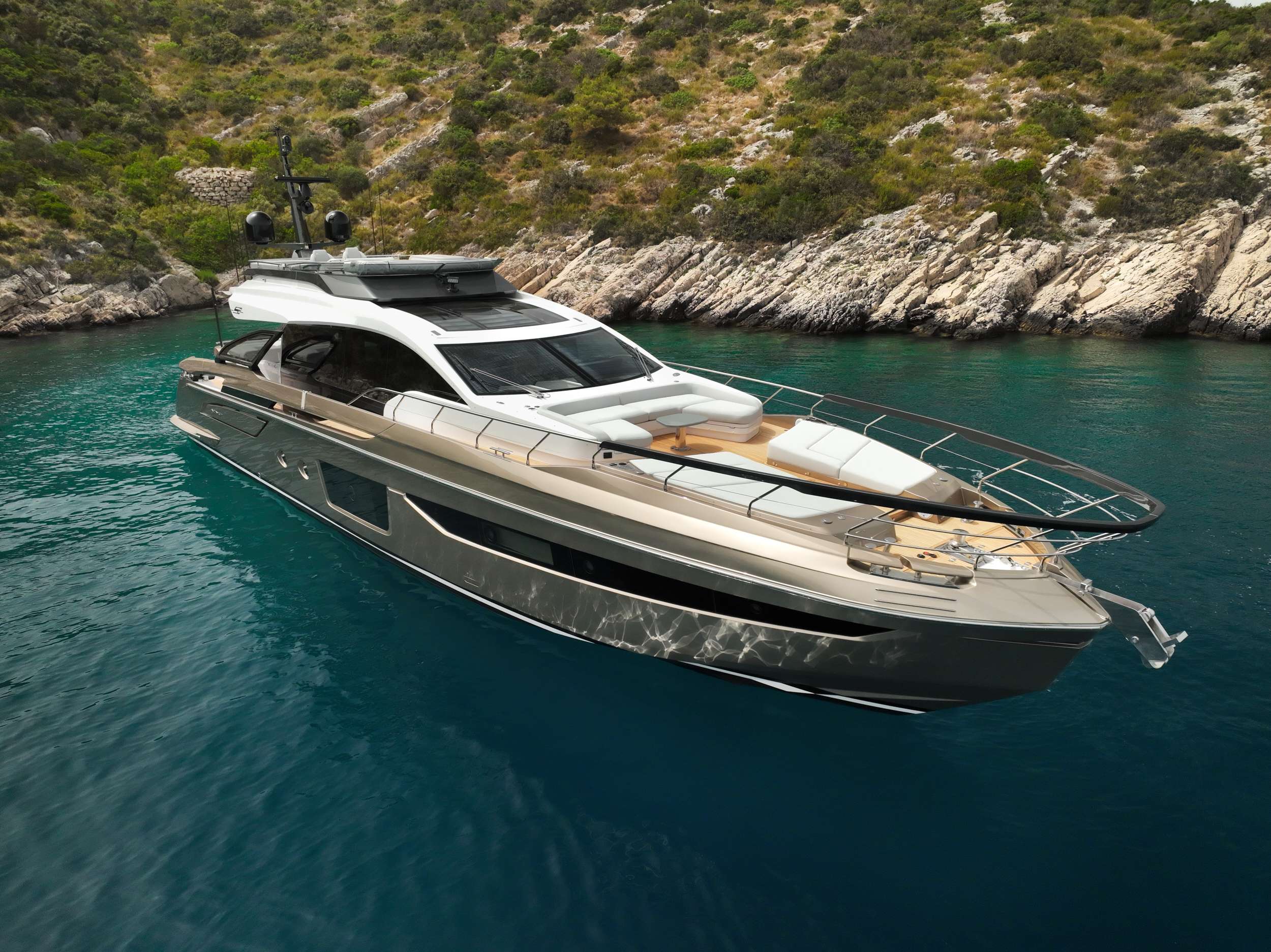 Charter Yacht MYNE - Azimut S8 - 4 Cabins - Kastela - Split - Dubrovnik - Hvar - Croatia