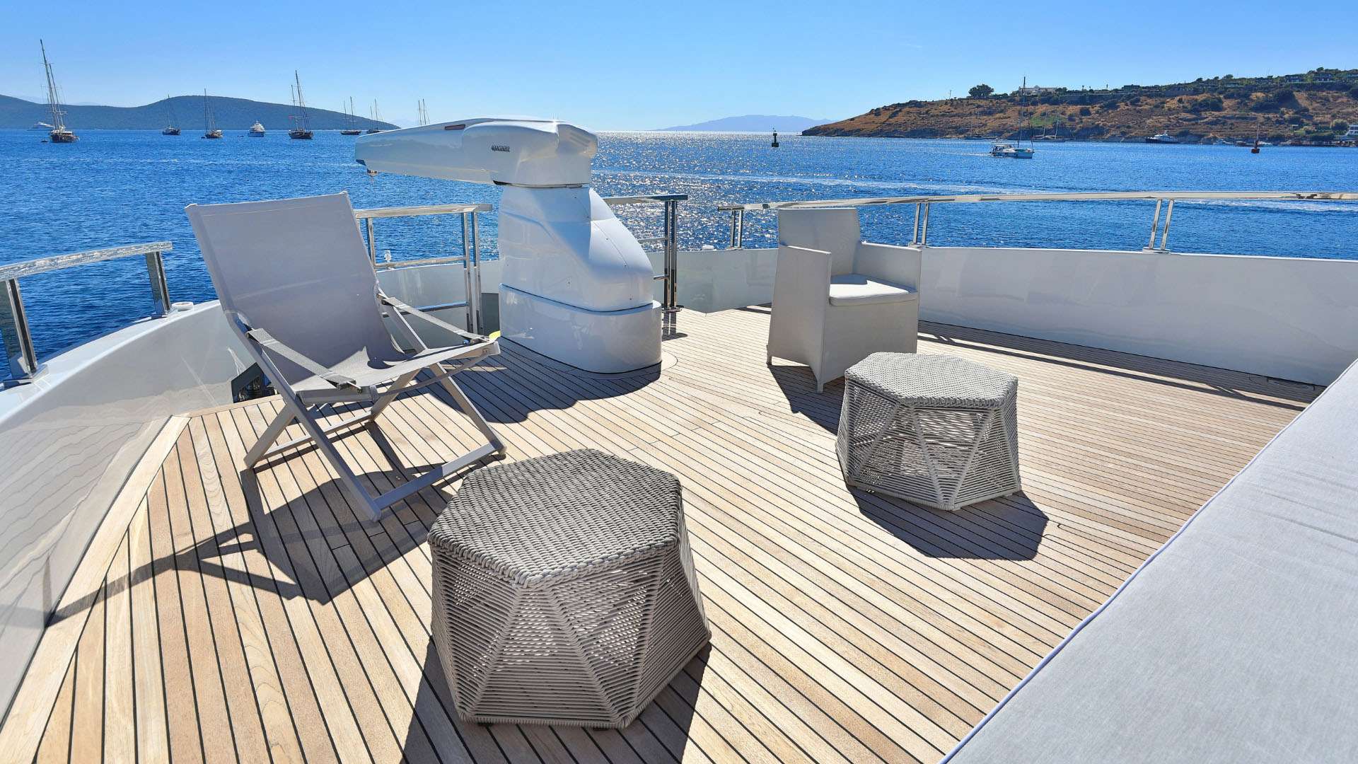 UKIEL Aegean Explorer M26 - foredeck