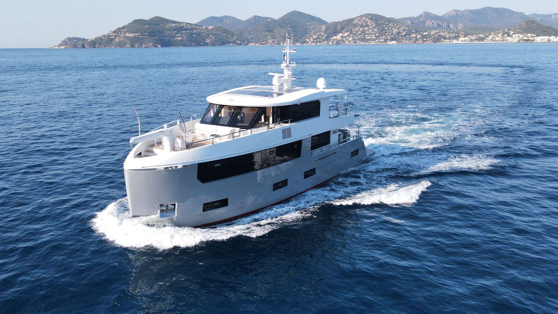 UKIEL Aegean Explorer M26 - cruising