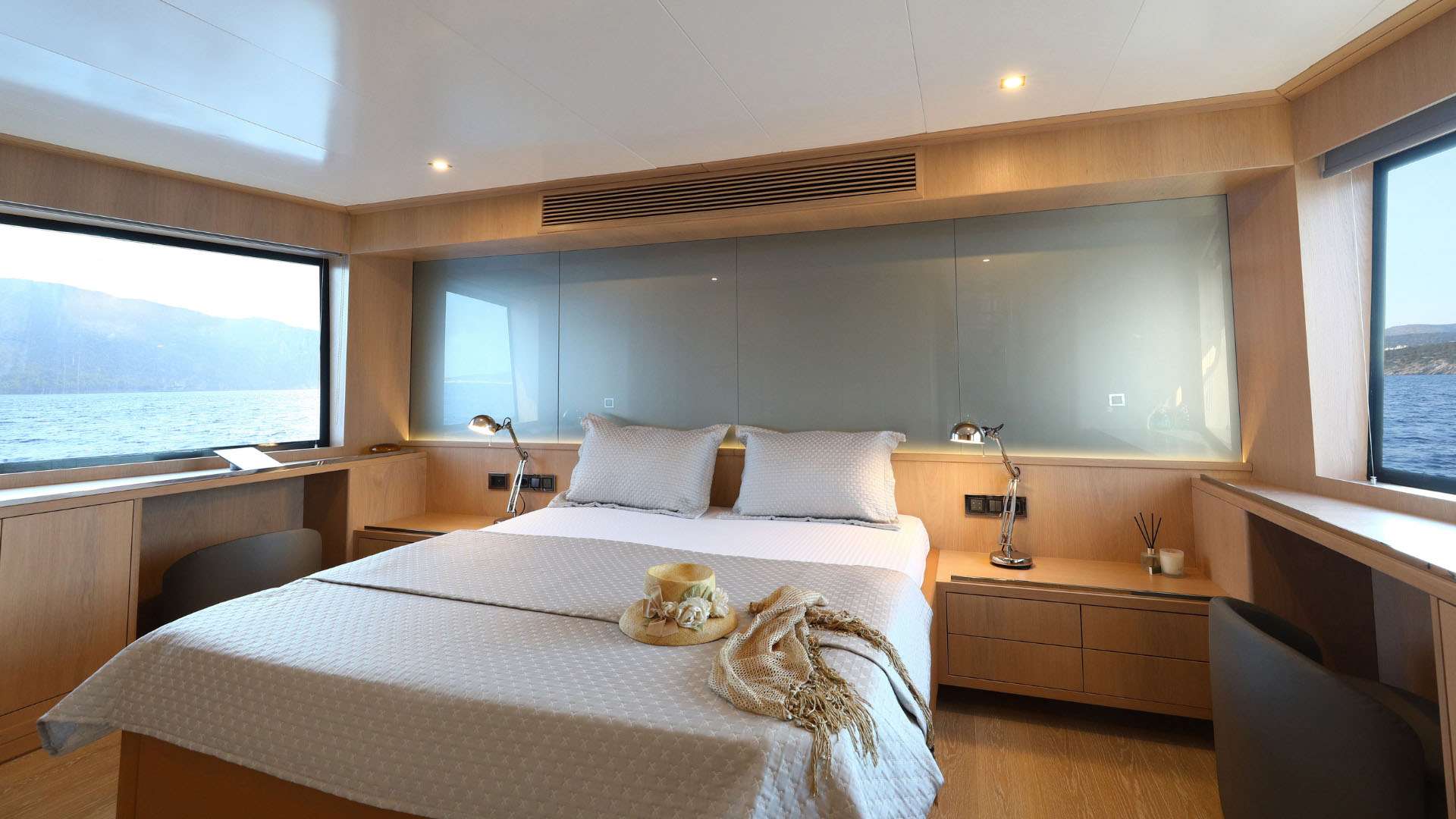 UKIEL Aegean Explorer M26 - VIP cabin 1