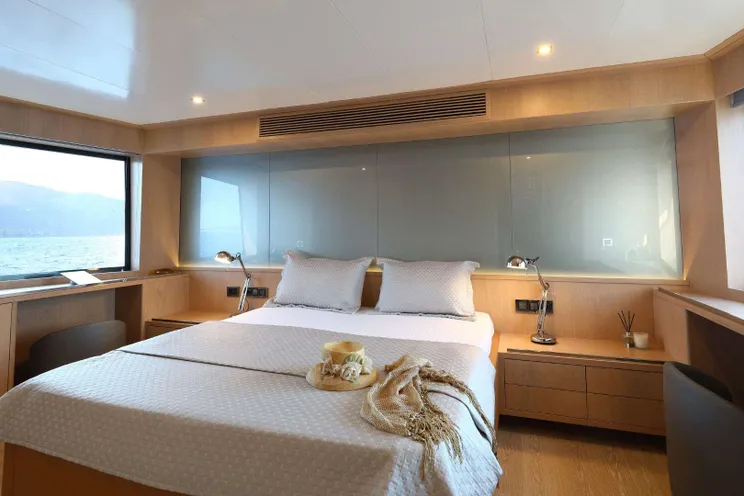Charter Yacht UKIEL - Aegean Explorer M26 - 6 Cabins - Olbia - Porto Cervo - La Maddalena - Sardinia - Italy