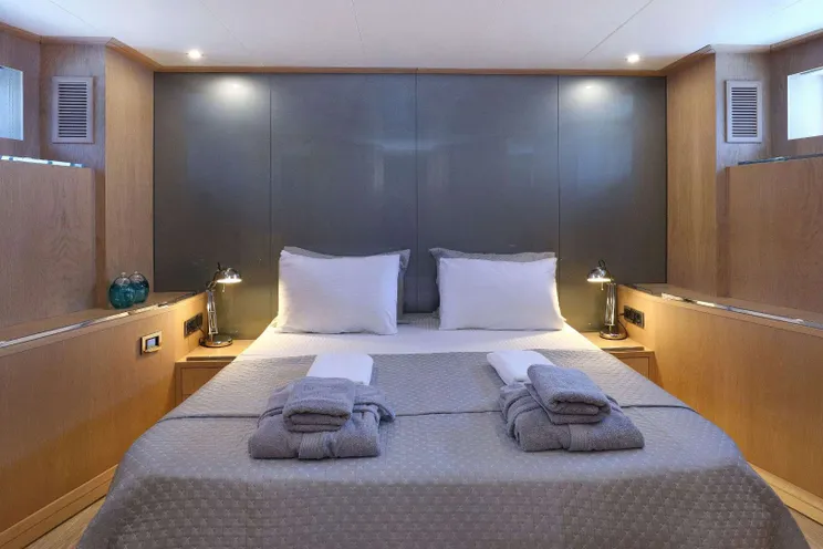 Charter Yacht UKIEL - Aegean Explorer M26 - 6 Cabins - Olbia - Porto Cervo - La Maddalena - Sardinia - Italy