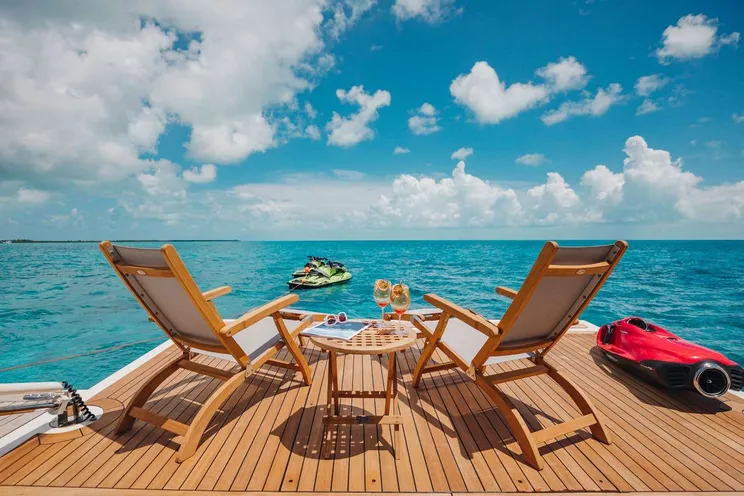 Charter Yacht EROS - Ferretti Custom Line Navetta 37 - 5 Cabins - Nassau - Exumas - Bahamas