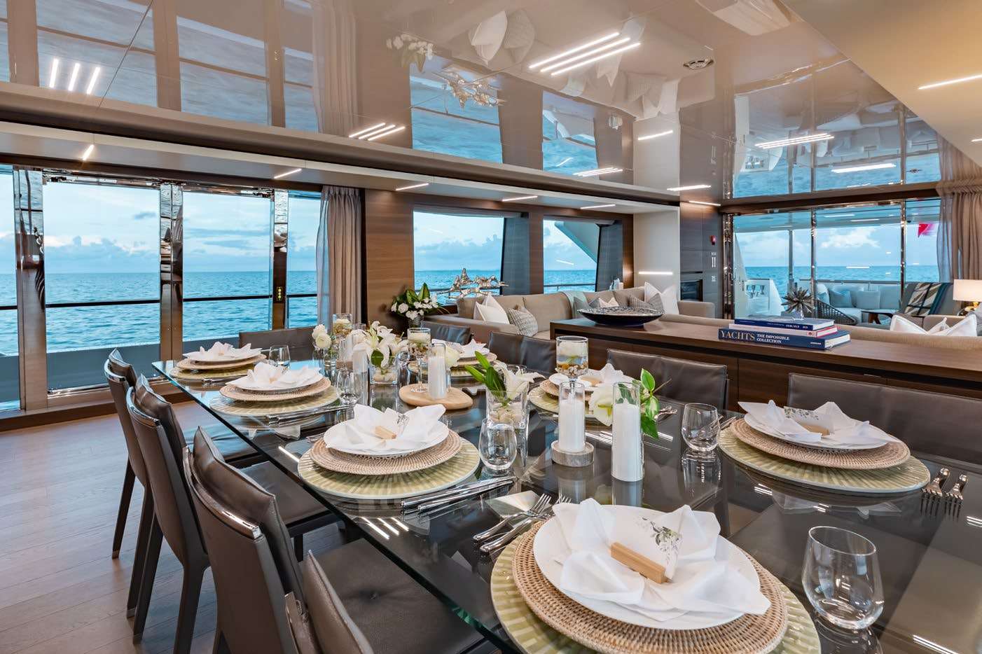 Charter Yacht EROS - Ferretti Custom Line Navetta 37 - 5 Cabins - Nassau - Exumas - Bahamas