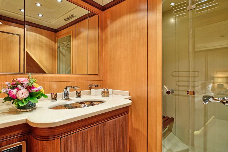 Charter Yacht WET PANTHER - Mangusta 105 - 4 Cabins - Athens - Mykonos - Paros - Cyclades - Aegean - Greece