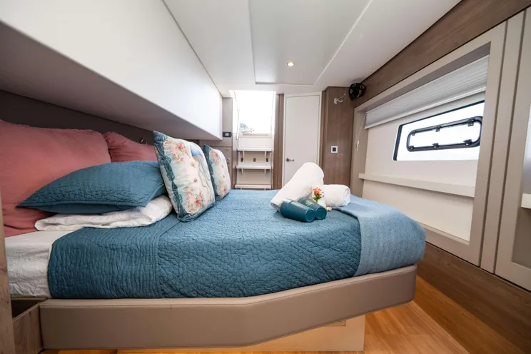 Charter Yacht ALORA - Bali 4.8 - 3 Cabins - Tortola - Anegada - Virgin Gorda - BVI - Caribbean