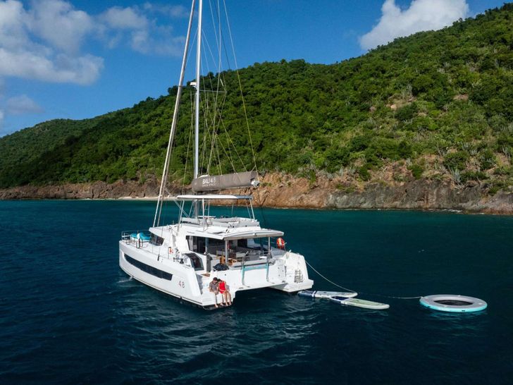 ALORA Bali 4.8 - anchored ALORA Bali 4.8 - anchored