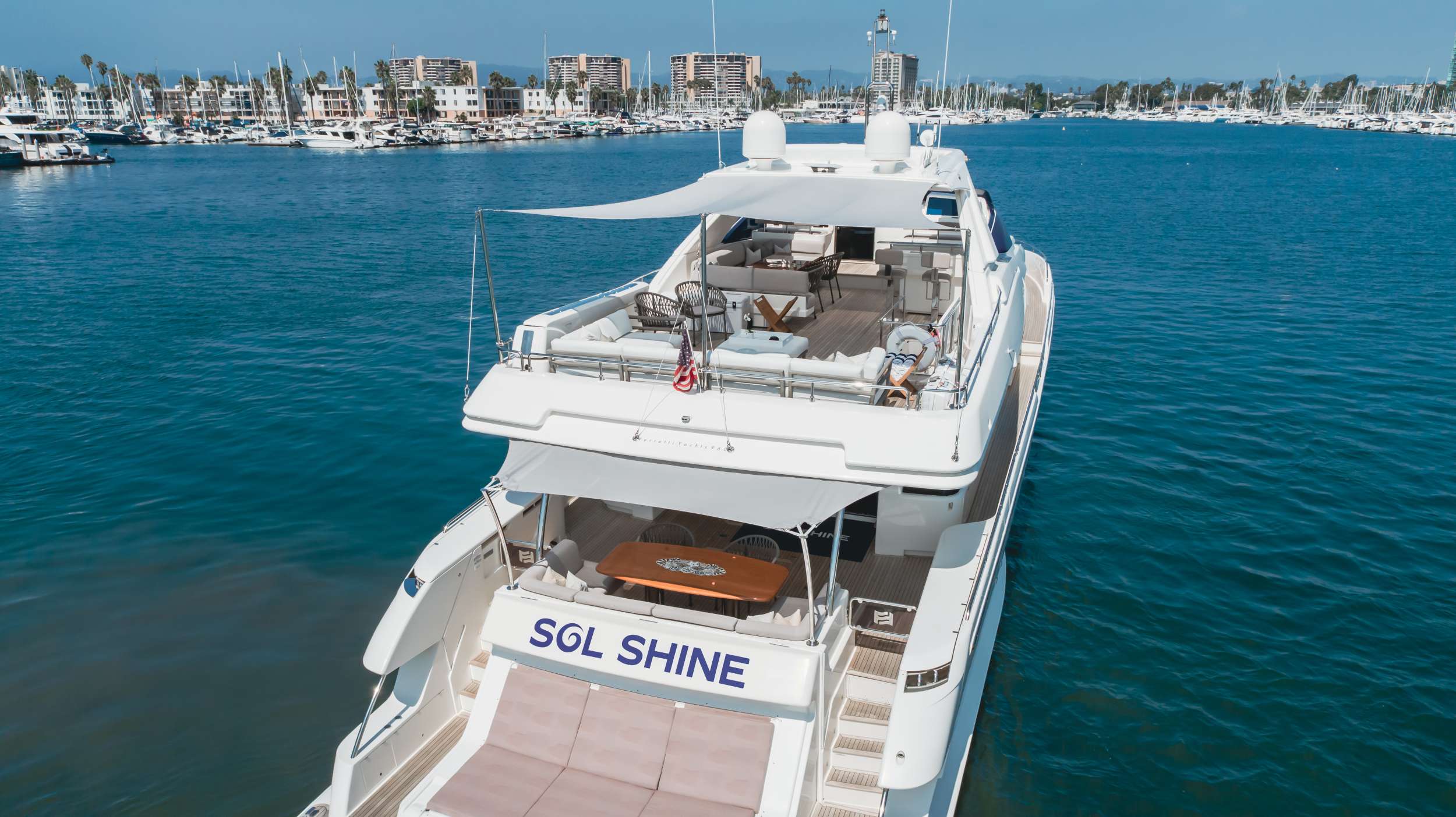 Charter Yacht SOL SHINE - Ferretti 960 - 5 Cabins - Nassau - Exumas - Bahamas