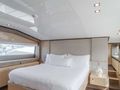SOL SHINE Ferretti 960 - master cabin SOL SHINE Ferretti 960 - master cabin