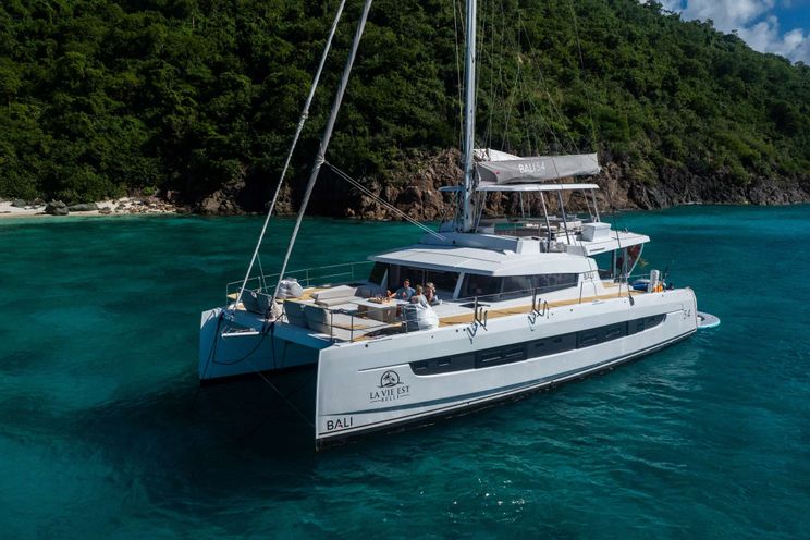Charter Yacht LA VIE EST BELLE - Bali 5.4 - 4 Cabins - Tortola - Anegada - Virgin Gorda - British Virgin Islands - Caribbean