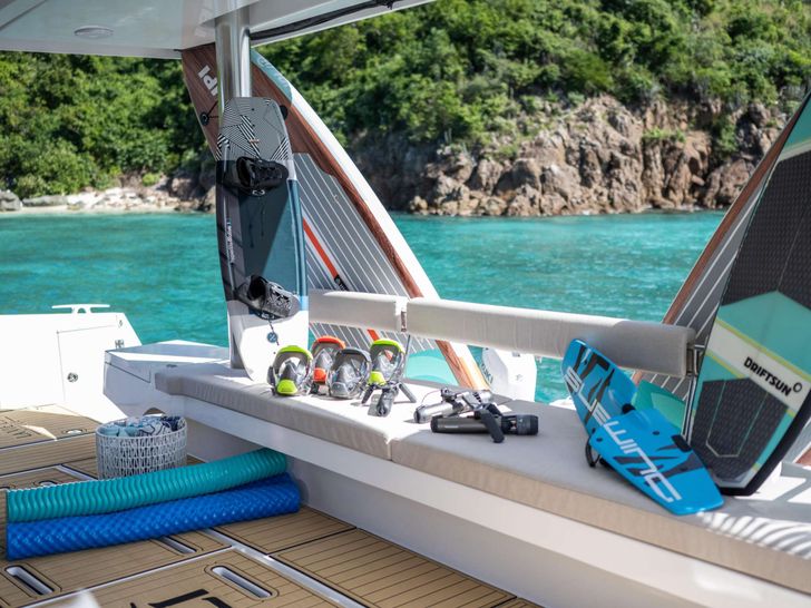LA VIE EST BELLE Bali 5.4 - water toys on the aft LA VIE EST BELLE Bali 5.4 - water toys on the aft