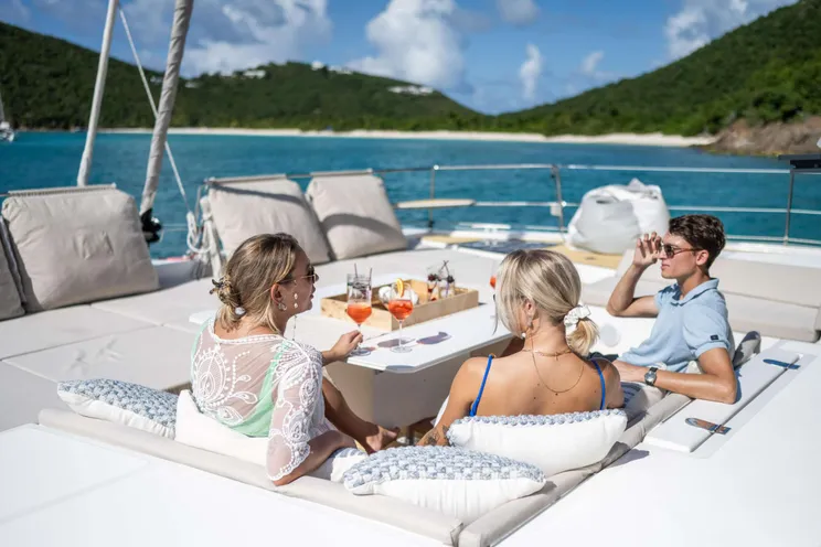 Charter Yacht LA VIE EST BELLE - Bali 5.4 - 4 Cabins - Tortola - Anegada - Virgin Gorda - British Virgin Islands - Caribbean