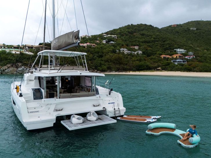 ANDIAMO 5.4 Bali 5.4 - aft shot ANDIAMO 5.4 Bali 5.4 - aft shot