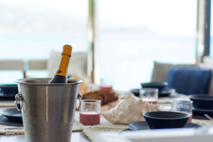 Charter Yacht ANDIAMO - Bali 5.4 - 4 Cabins - Tortola - Anegada - Virgin Gorda - BVI - Caribbean