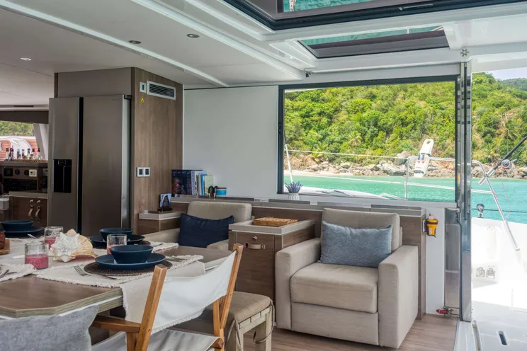 Charter Yacht ANDIAMO - Bali 5.4 - 4 Cabins - Tortola - Anegada - Virgin Gorda - BVI - Caribbean