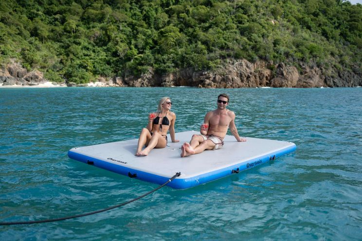 Charter Yacht OUT OF THE BLUE - Bali 5.4 - 4 Cabins - Scrub Island - Tortola - Anegada - Virgin Gorda - BVI - Caribbean