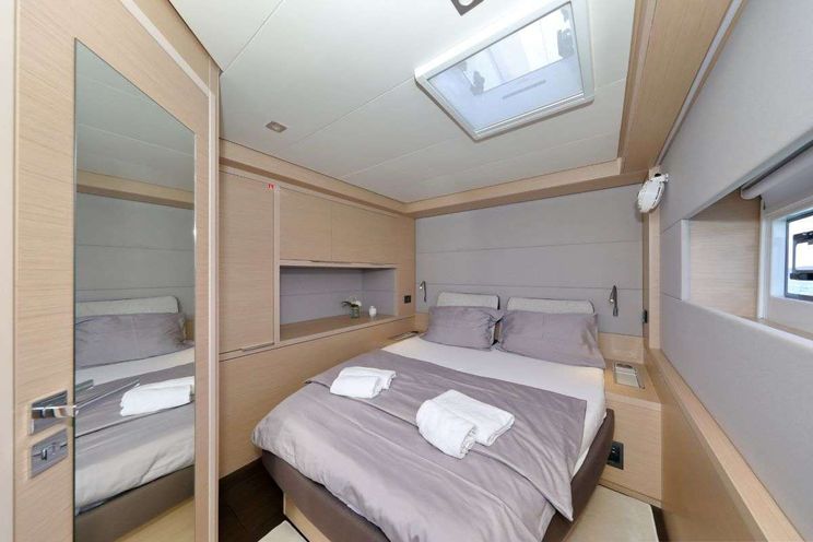 Charter Yacht CHAMPAGNE PLEASE - Lagoon 55 - 4 Cabins - Split - Dubrovnik - Hvar - Croatia