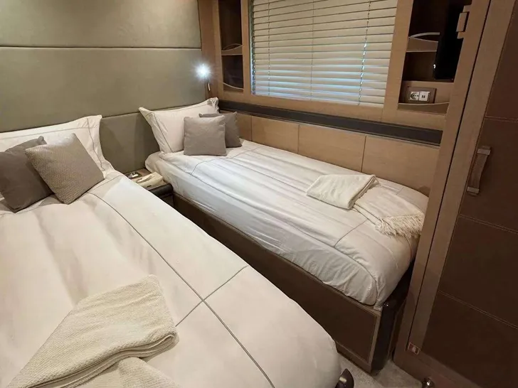 NAYLA Monte Carlo 75 - twin cabin 1 NAYLA Monte Carlo 75 - twin cabin 1