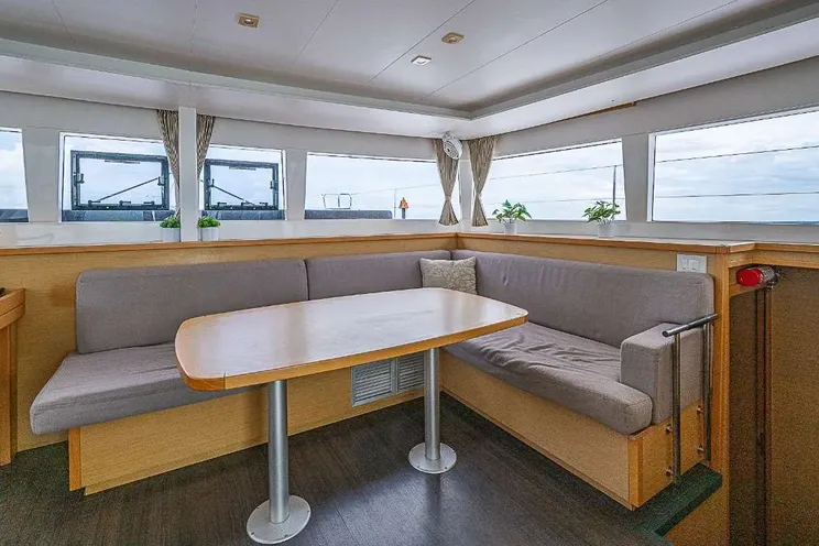 Charter Yacht SOMEWHERE - Lagoon 450F - 4 Cabins - Nassau - Exumas - Bahamas